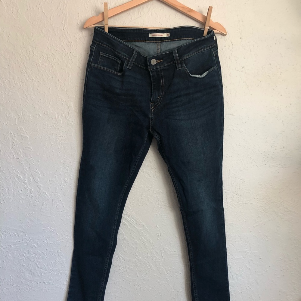 Levi’s 535 Super Skinny Jeans